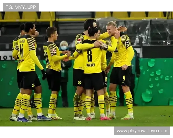 澳超联赛榜首之争激烈，强队争锋新一轮争夺白热化