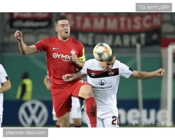 沙尔克04防线近期表现稳健,力争联赛重拾昔日坚固防守