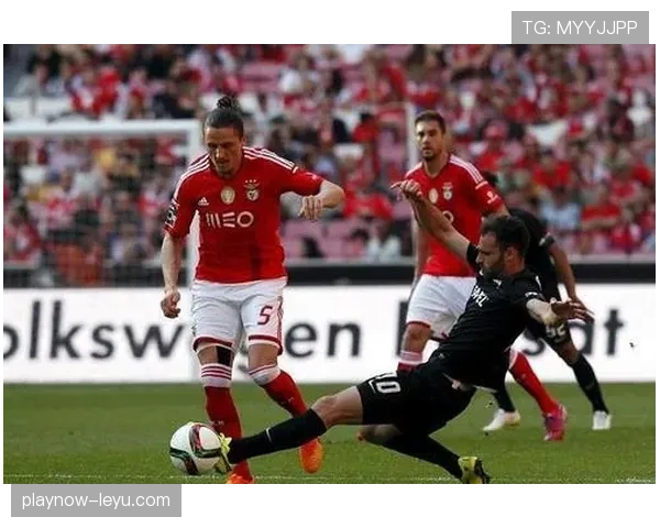 乔丹·亨德森近期状态回暖，中场表现稳健值得关注